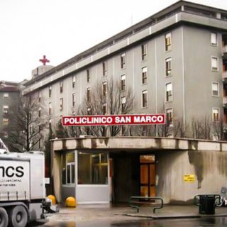 Stesura massetti e pavimentazioni industriali per l'ampliamento Policlinico S. Marco - Zingonia (BG)
