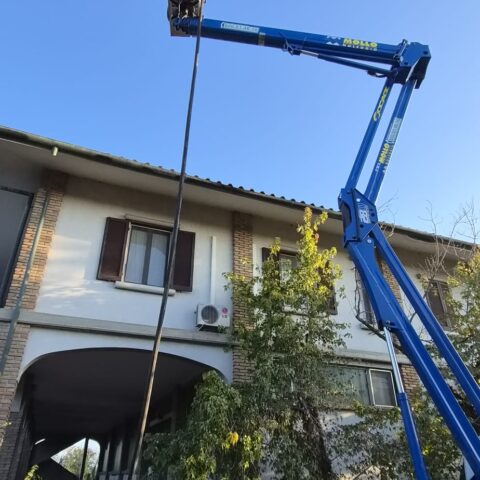 pompaggio sabbia e cemento in quota MCS spa massetti e sottofondi